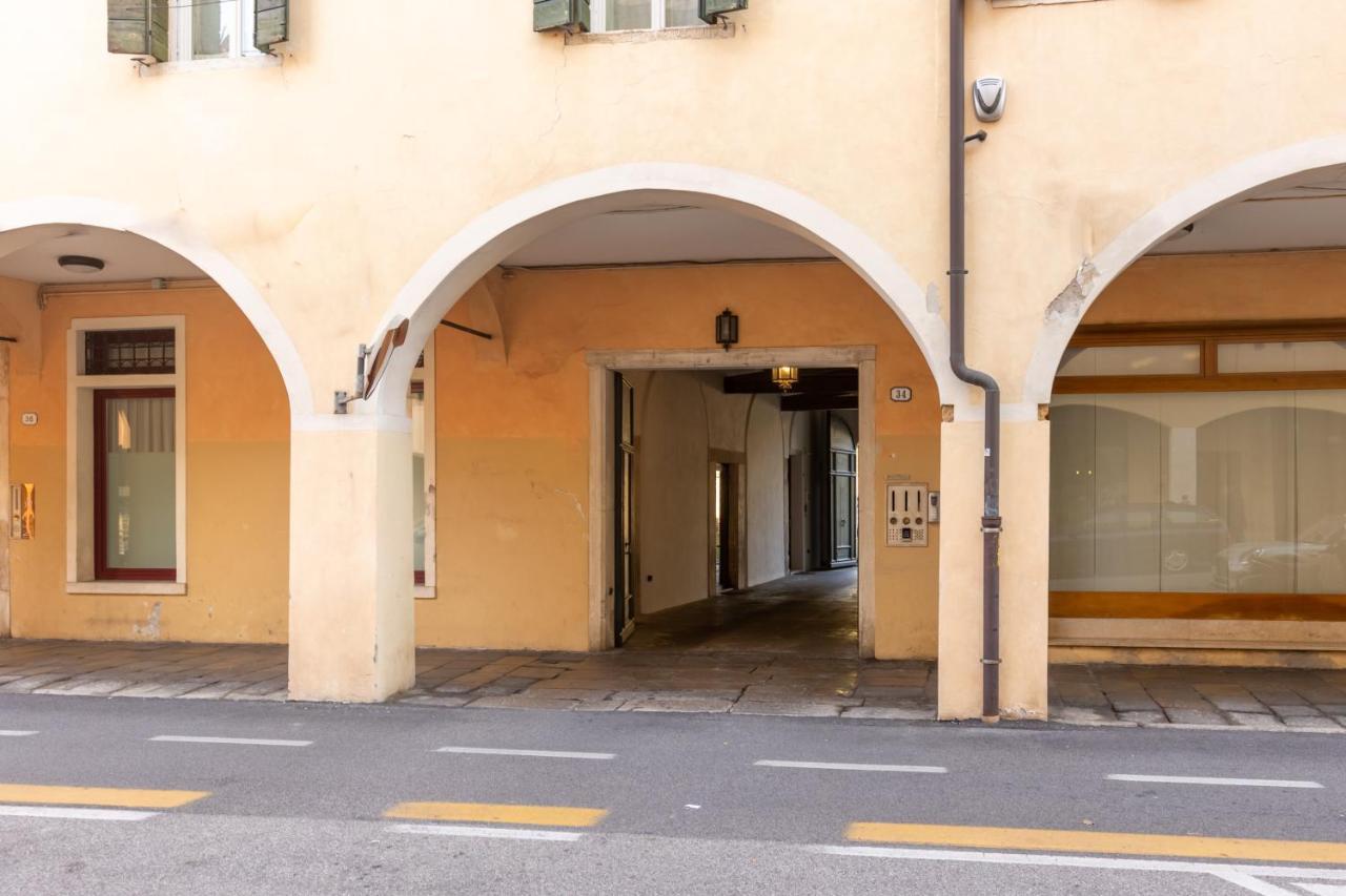 Апартаменты Casa Charleston In Palazzo Nobiliare Al Duomo Падуя Экстерьер фото